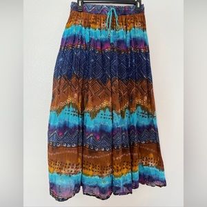 Size Small Pull on Skirt Elastic Waist